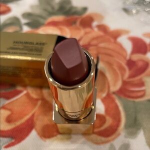 Hourglass Satin Crème Lipstick - Gold Box